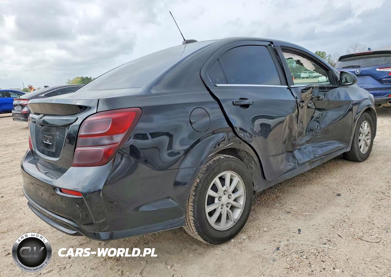 2019 Chevrolet Sonic VIN:1G1JD5SB3K4130427 - 3