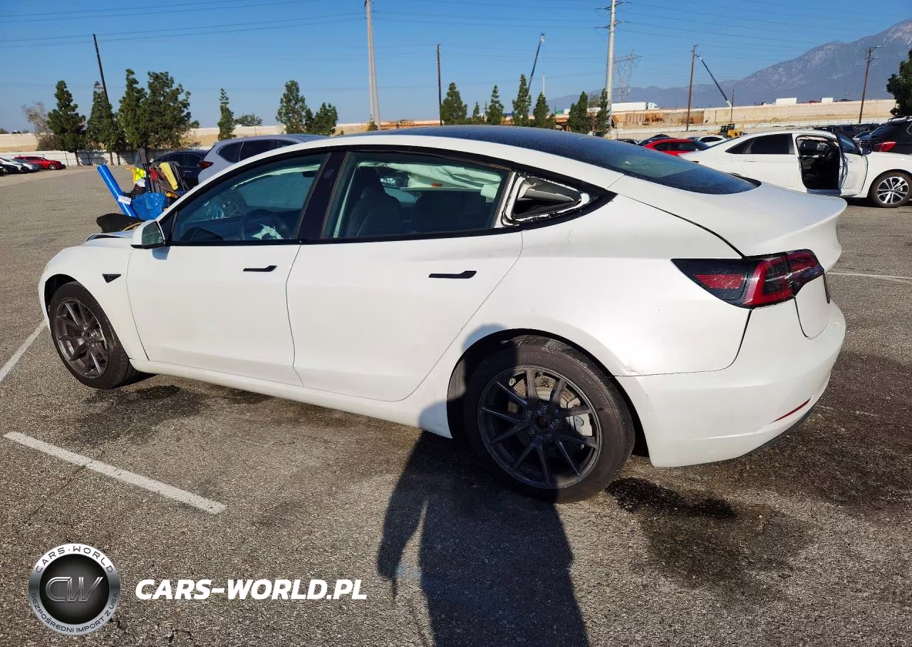 2023 Tesla Model 3 VIN:5YJ3E1EA2PF572723 - 2