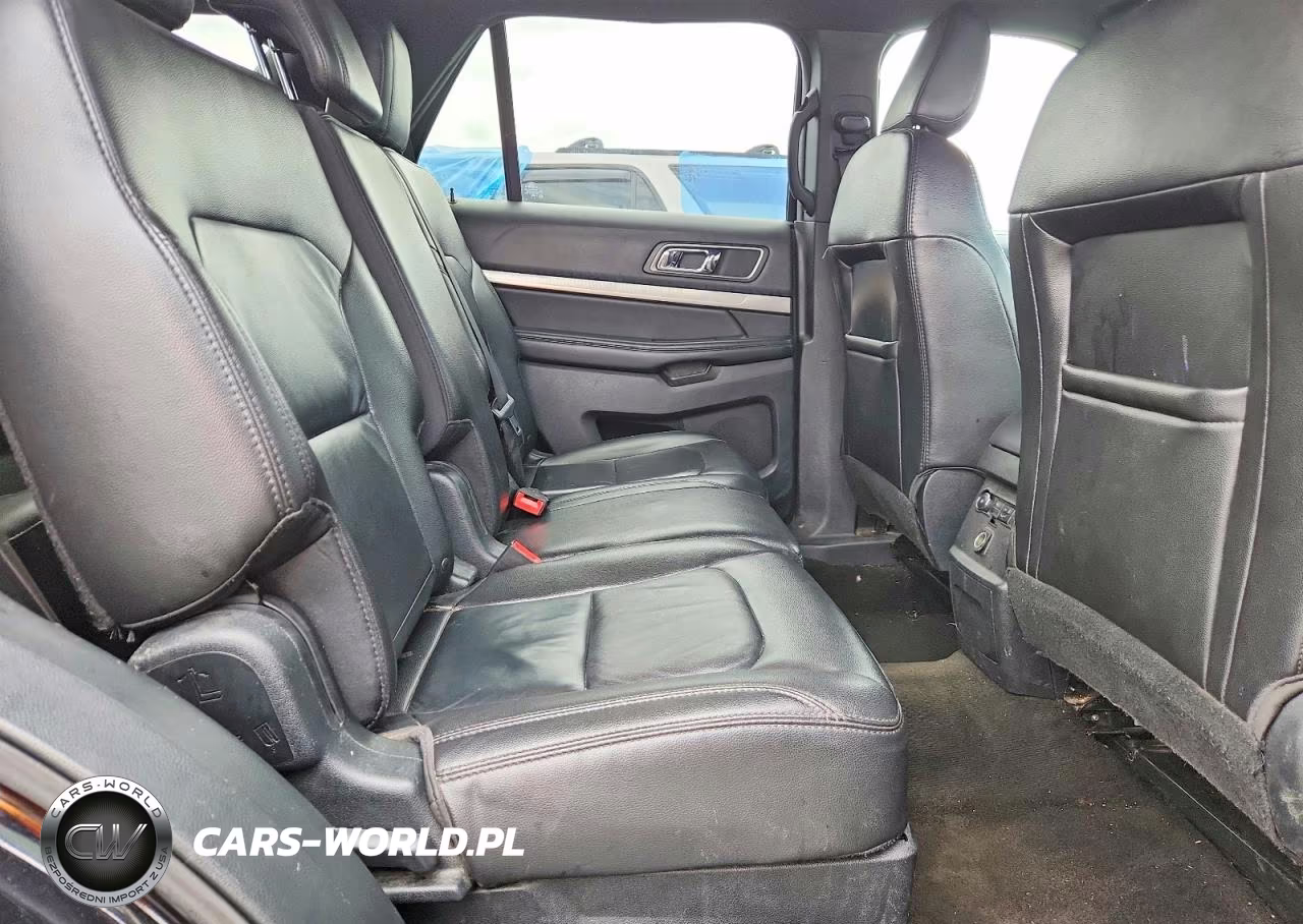 2018 Ford Explorer Xlt VIN:1FM5K8D86JGB16371 - 11