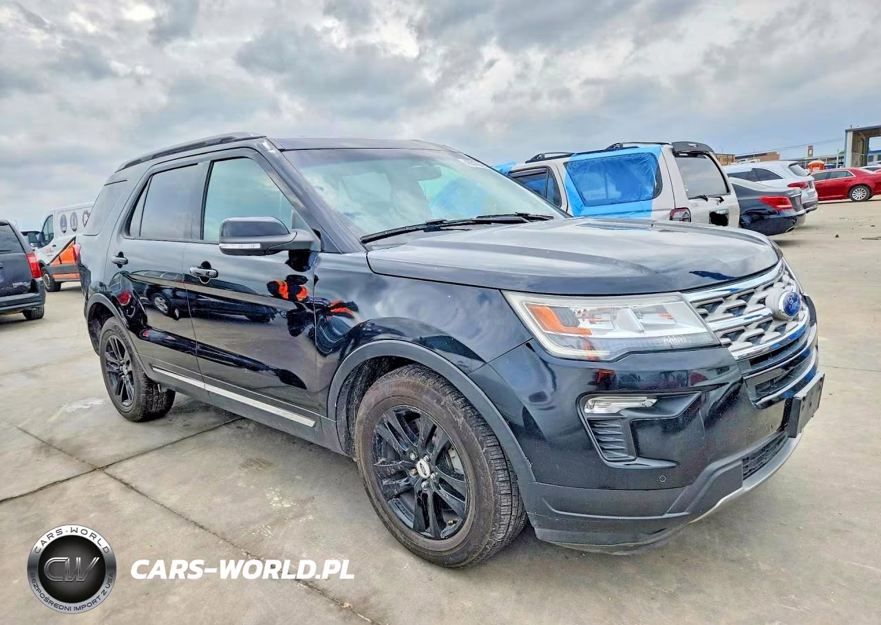 2018 Ford Explorer Xlt VIN:1FM5K8D86JGB16371 - 4