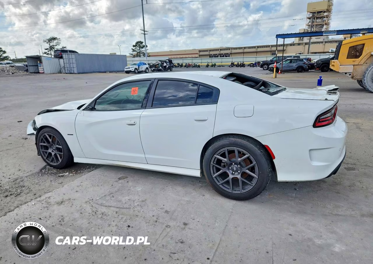 2019 Dodge Charger R VIN:2C3CDXCT2KH754178 - 2
