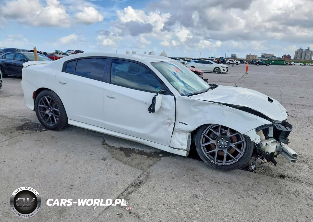 2019 Dodge Charger R VIN:2C3CDXCT2KH754178 - 4