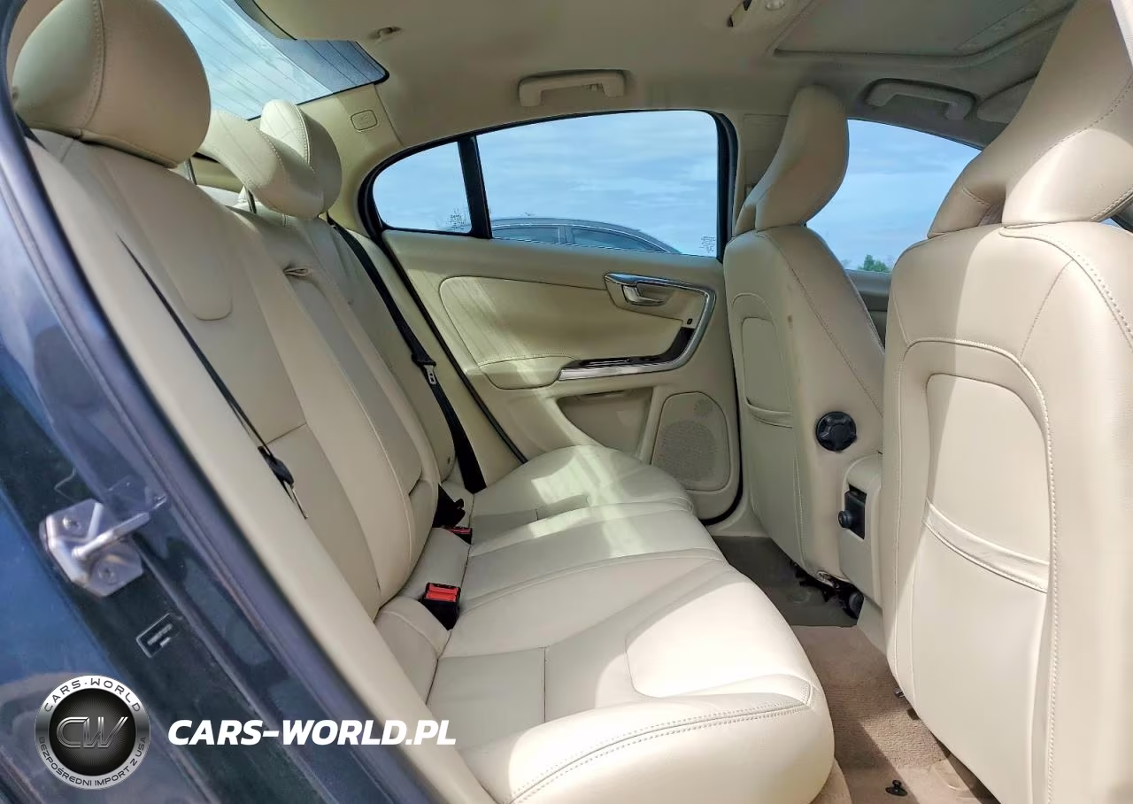 2015 Volvo S60 Premier+ VIN:YV140MFC7F1307351 - 10