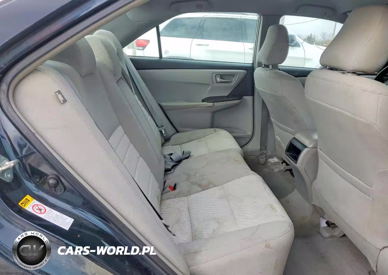 2015 Toyota Camry Le VIN:4T4BF1FK5FR489746 - 10