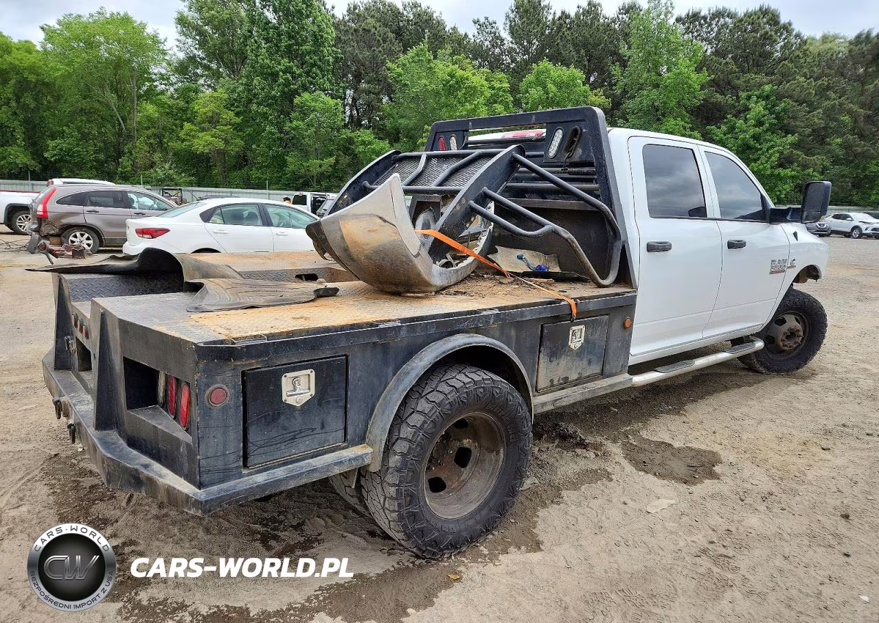 2015 Ram 3500 Flatbed Truck VIN:3C63RRGL6FG677816 - 4