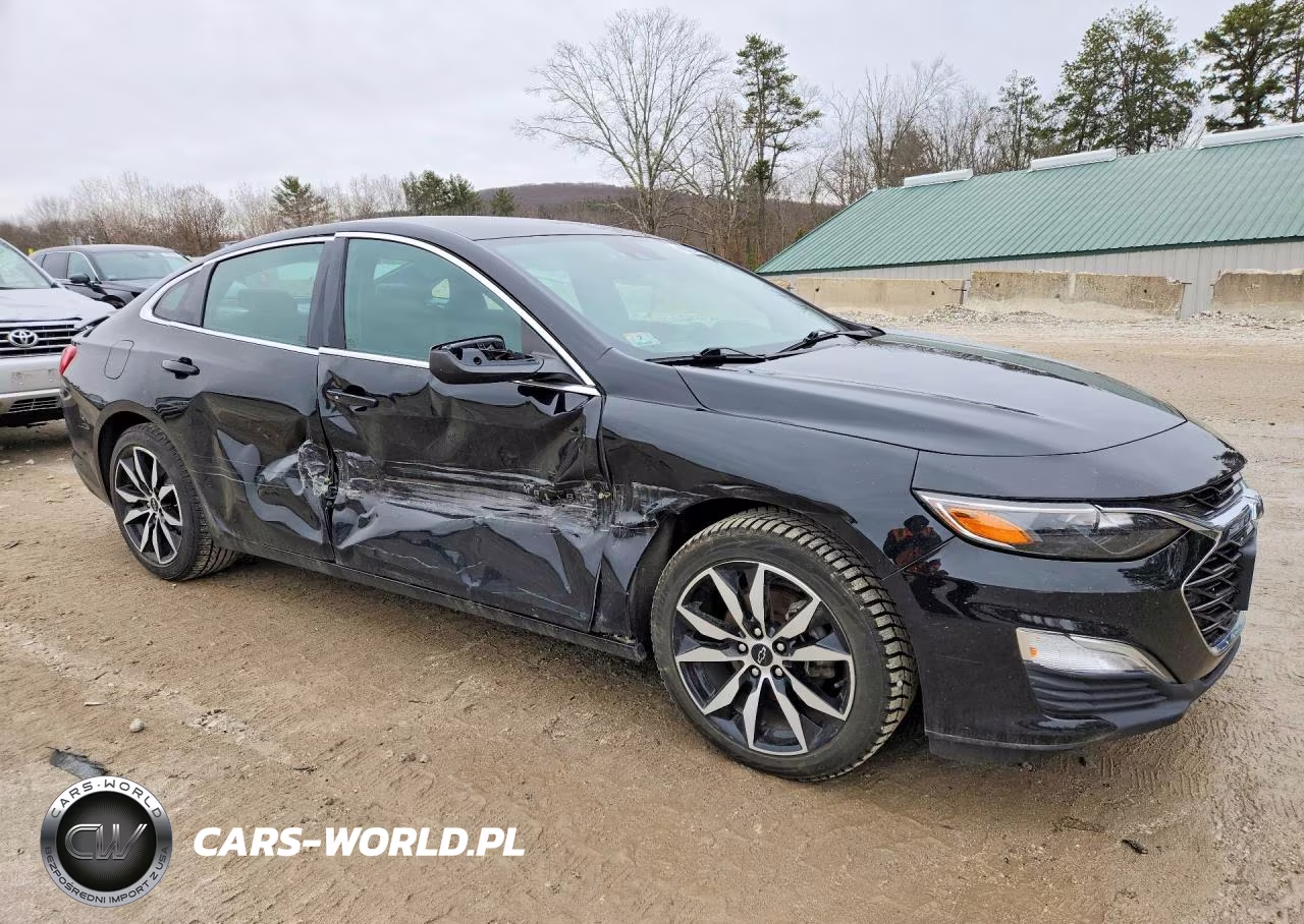 2021 Chevrolet Malibu Rs VIN:1G1ZG5ST1MF037688 - 4