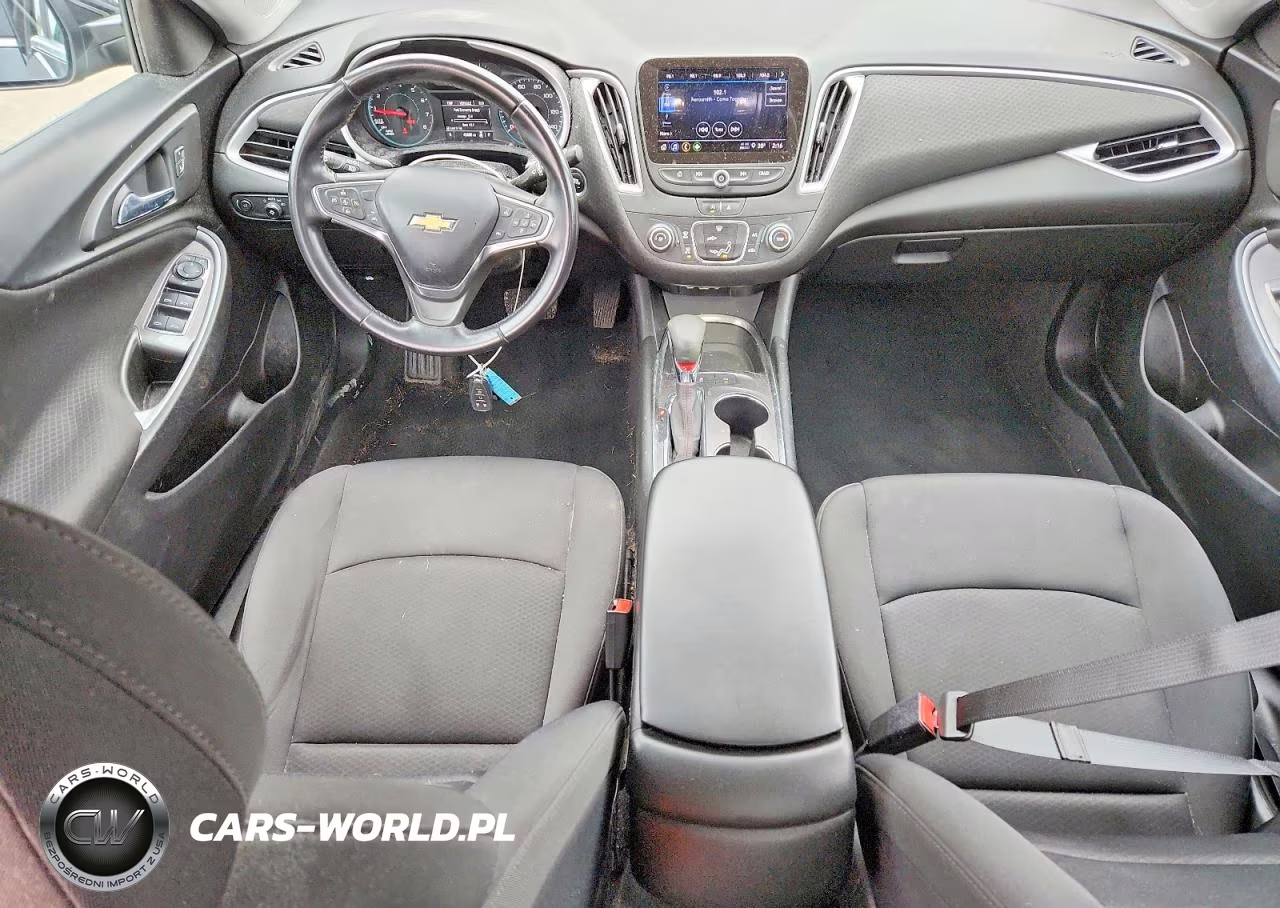 2021 Chevrolet Malibu Rs VIN:1G1ZG5ST1MF037688 - 8