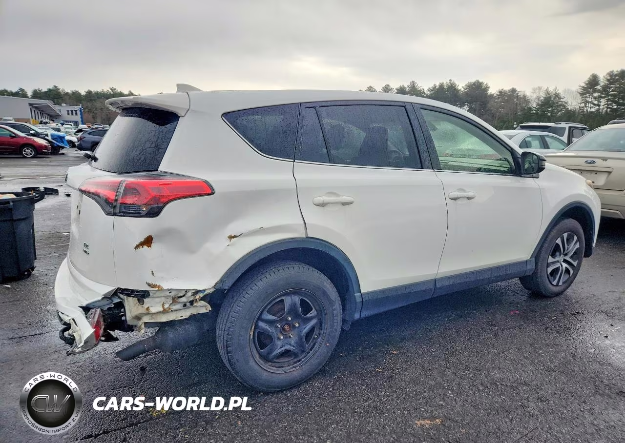 2018 Toyota Rav4 Le VIN:JTMBFREV0JJ737145 - 3