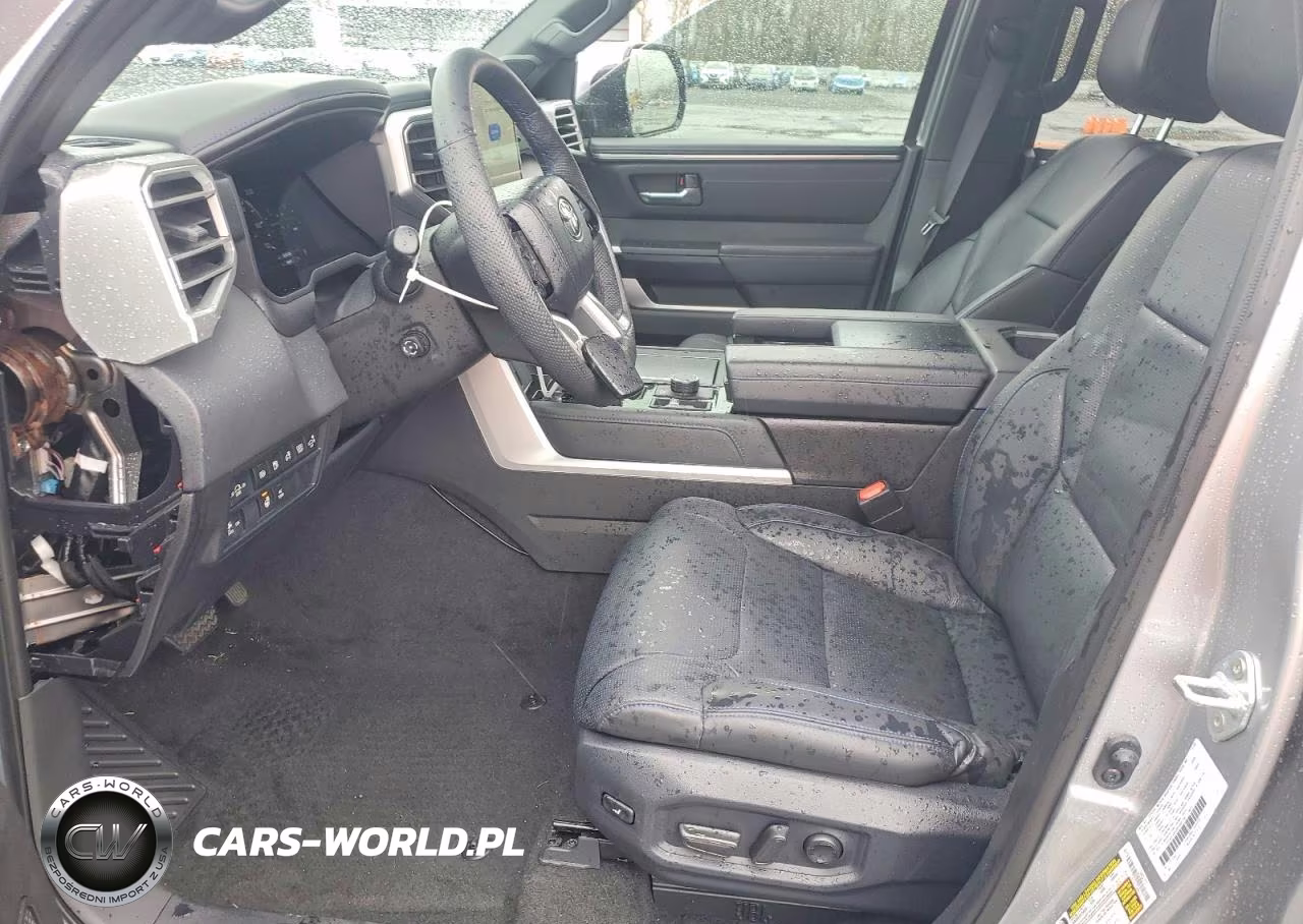 2025 Toyota Sequoia Platinum VIN:7SVAAABA1SX054274 - 7