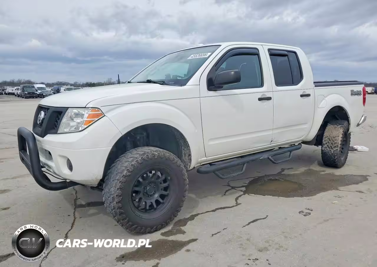 2015 Niss Frontier Sv