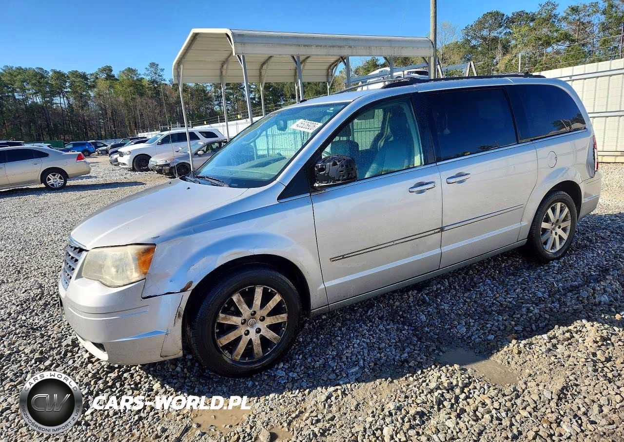2008 Chrysler Town & Country Touring