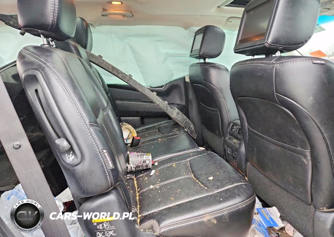 2018 Nissan Pathfinder S VIN:5N1DR2MMXJC646299 - 11
