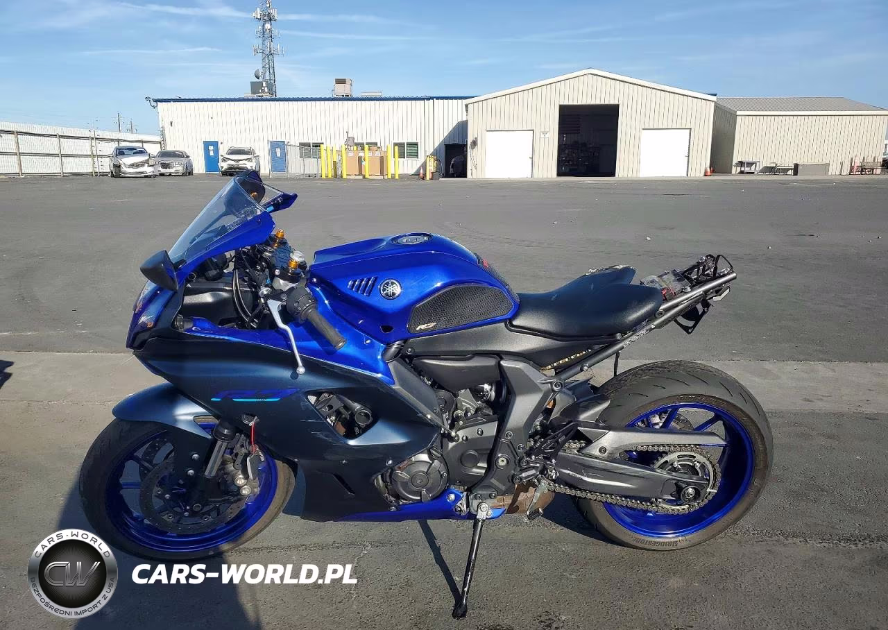 2023 Yamaha Yzfr7 VIN:JYARM38Y1PA001858 - 3