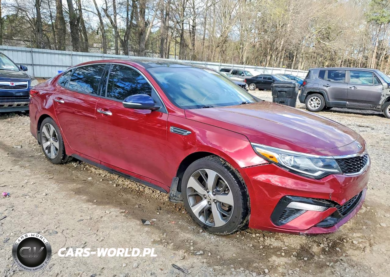 2019 Kia Optima S VIN:5XXGT4L38KG376434 - 4