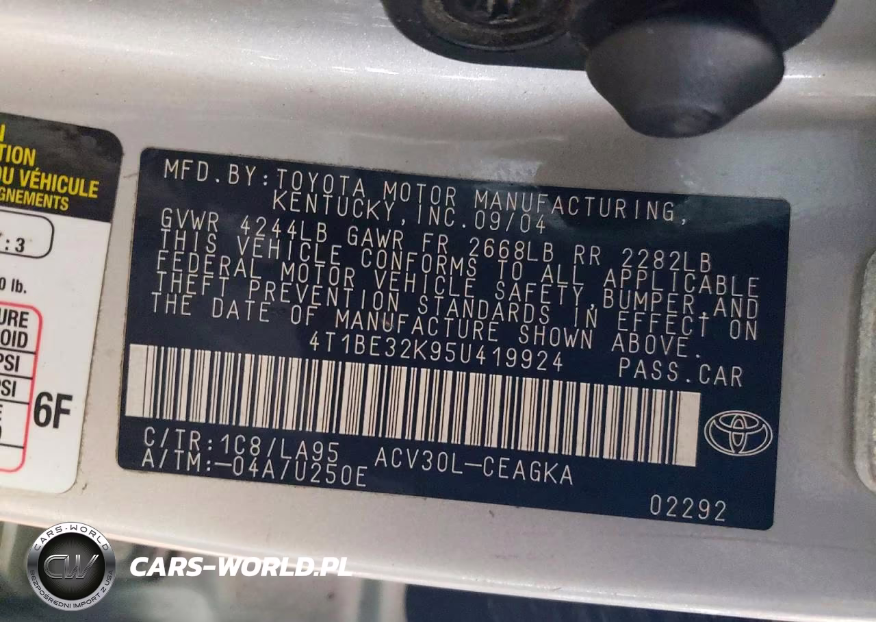 2005 Toyota Camry Xle VIN:4T1BE32K95U419924 - 12