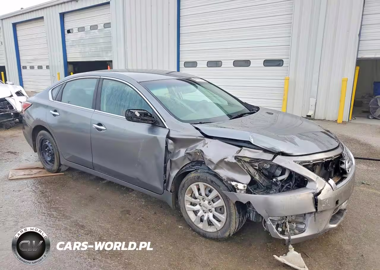2015 Nissan Altima 2.5 S VIN:1N4AL3APXFC294190 - 4