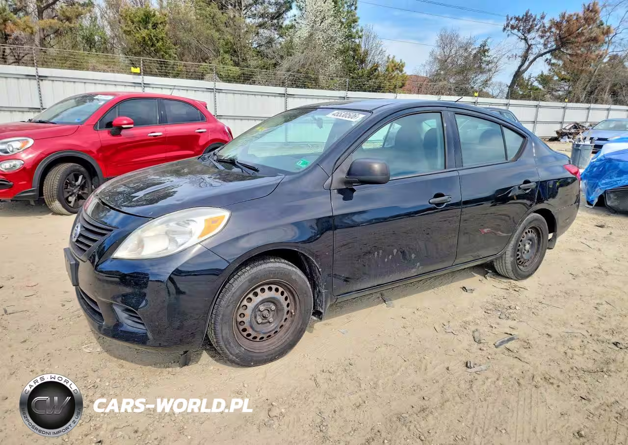 2014 Nissan Versa 1.6 S