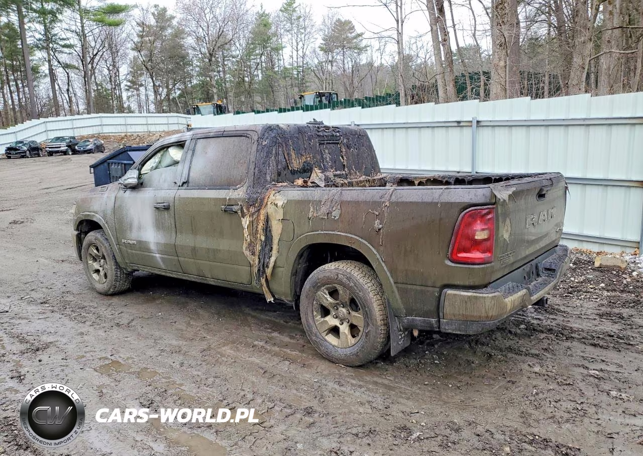 2026 Ram 1500 Big Horn VIN:1C6RRFFG5TN253124 - 2