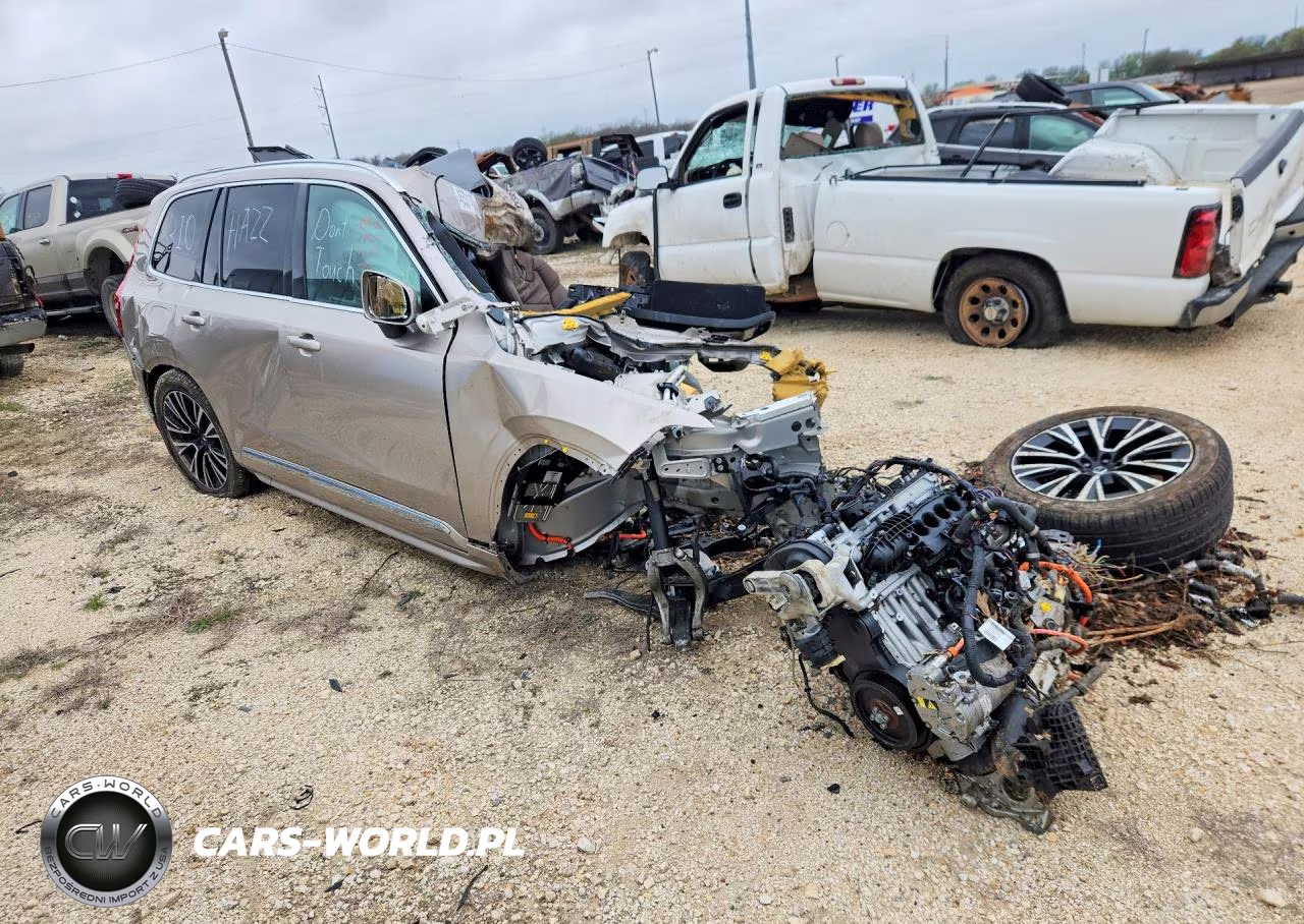 2023 Volvo Xc90 Core VIN:YV4H60CV9P1977289 - 4