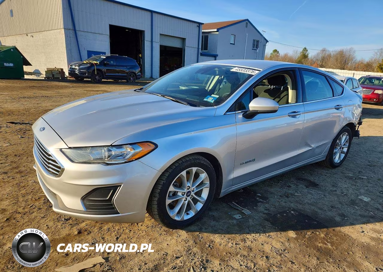 2019 Ford Fusion Se – zdjęcie 1 z 12