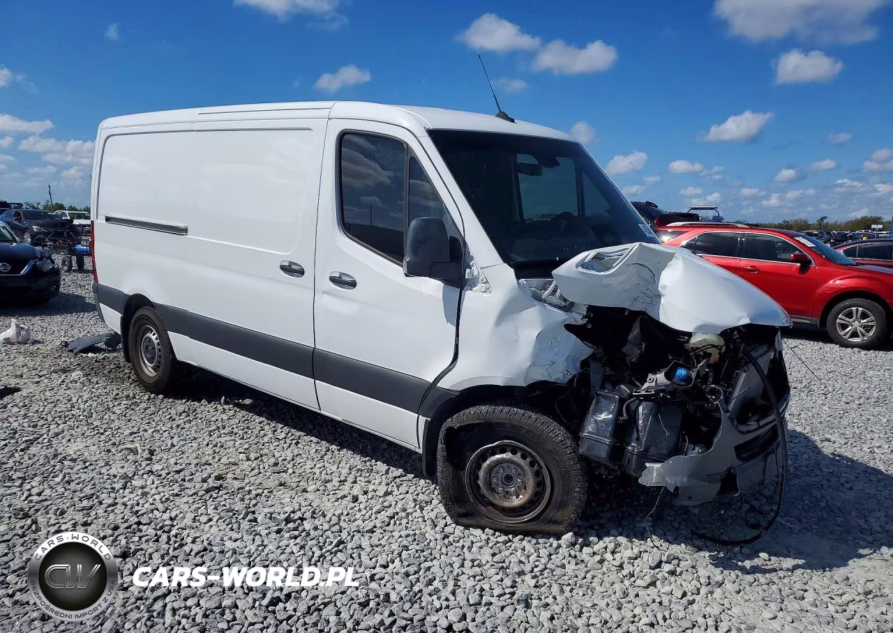 2025 Mercedes Benz Sprinter 2500 Delivery Van VIN:W1Y4NBHY8ST195920 - 4