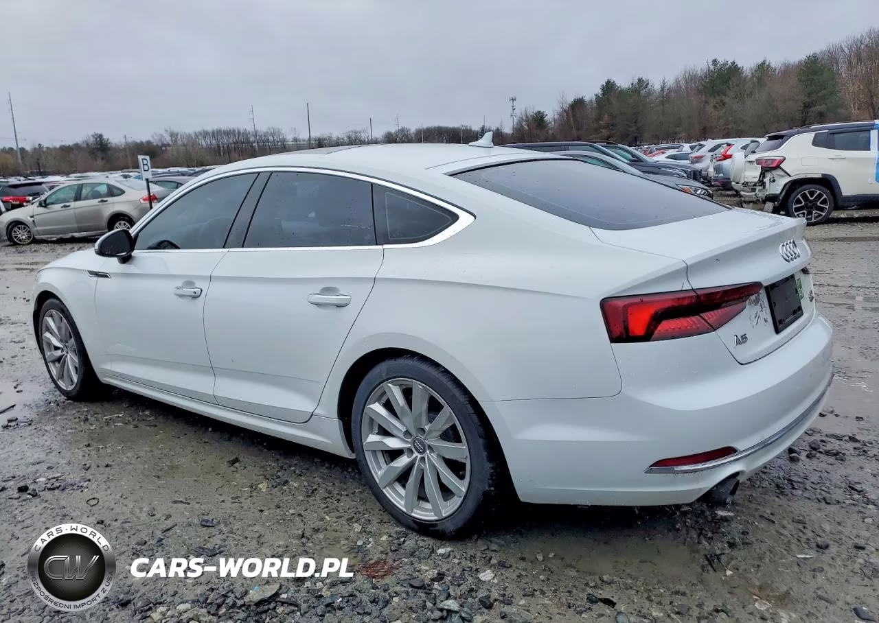 2018 Audi A5 Premium VIN:WAUANCF5XJA120360 - 2