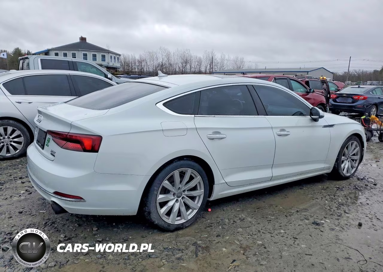 2018 Audi A5 Premium VIN:WAUANCF5XJA120360 - 3