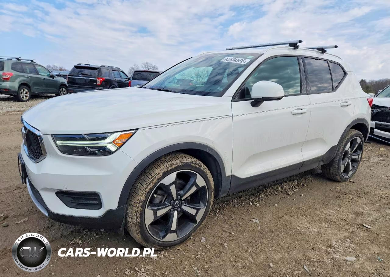 2020 Volvo Xc40 T5 Momentum
