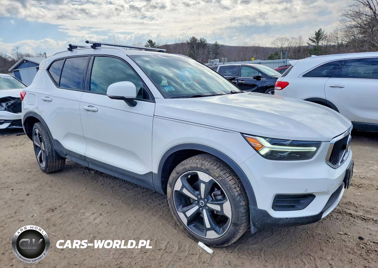 2020 Volvo Xc40 T5 Momentum VIN:YV4162UK5L2204129 - 4