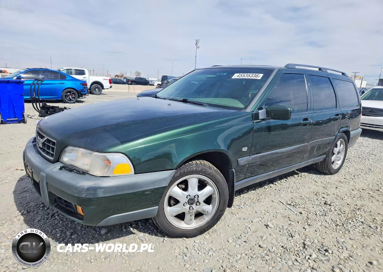 2000 Volvo V70 Xc