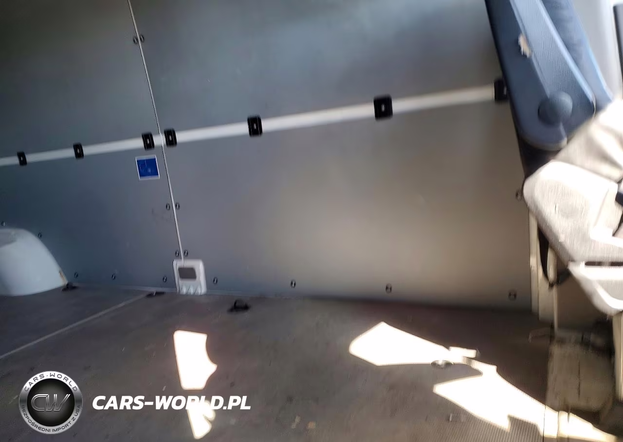 2015 Mercedes-Benz Sprinter 2500 VIN:WD3PE8DC1FP139177 - 11
