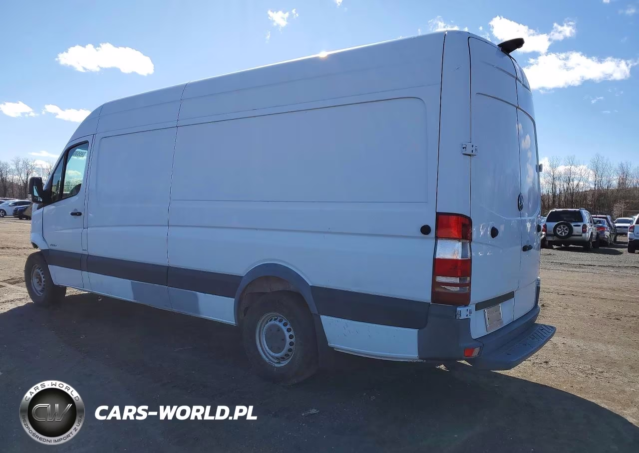 2015 Mercedes-Benz Sprinter 2500 VIN:WD3PE8DC1FP139177 - 2