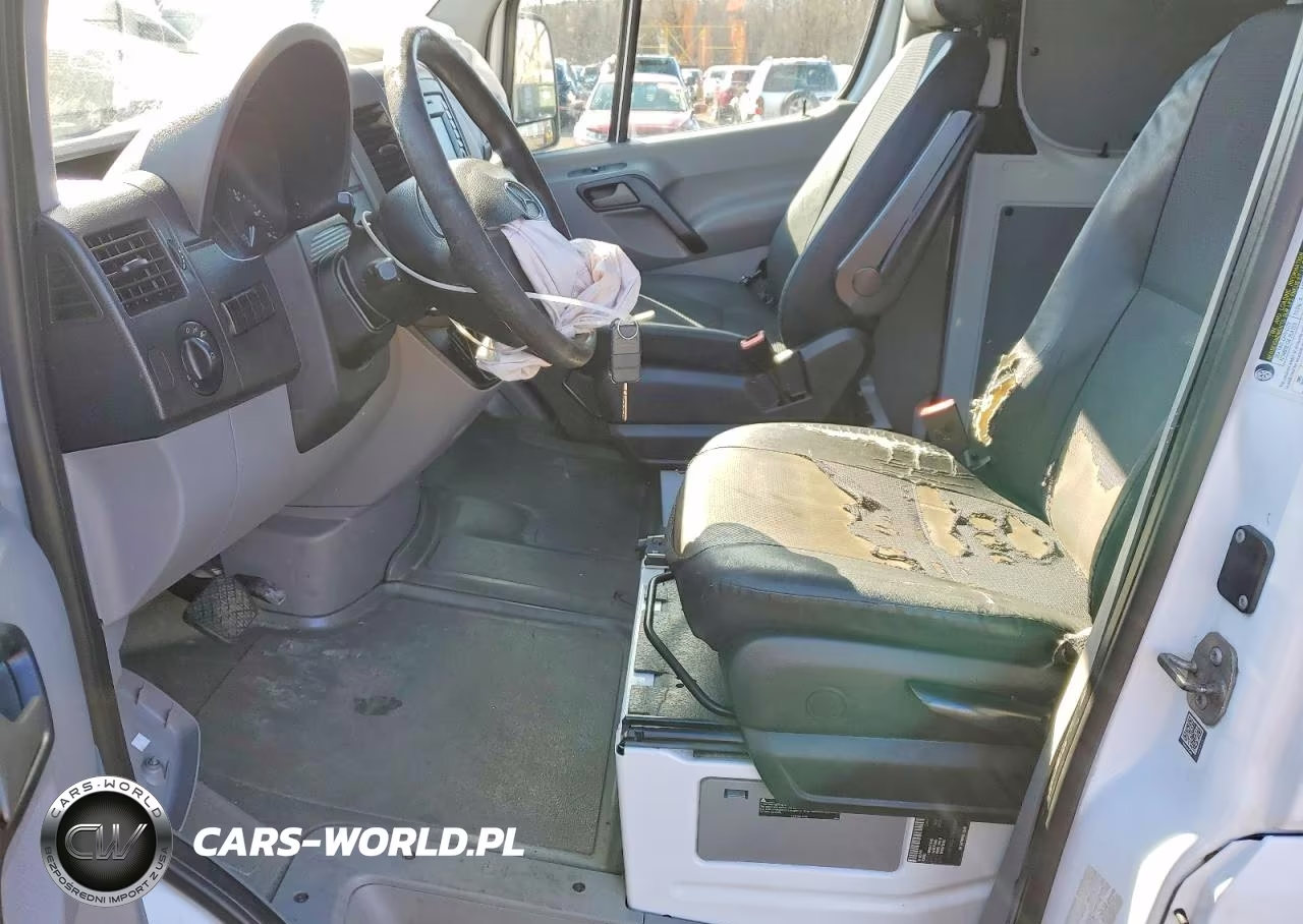 2015 Mercedes-Benz Sprinter 2500 VIN:WD3PE8DC1FP139177 - 7
