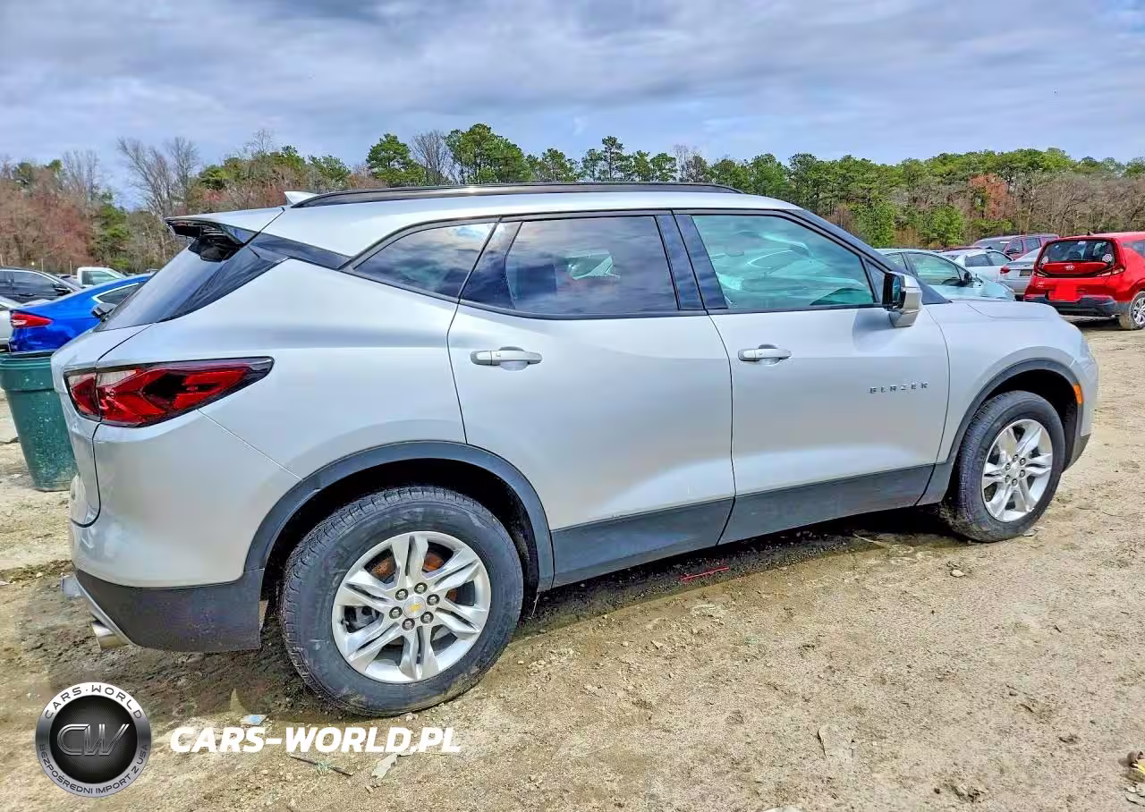 2022 Chevrolet Blazer 2Lt VIN:3GNKBHR43NS173848 - 3