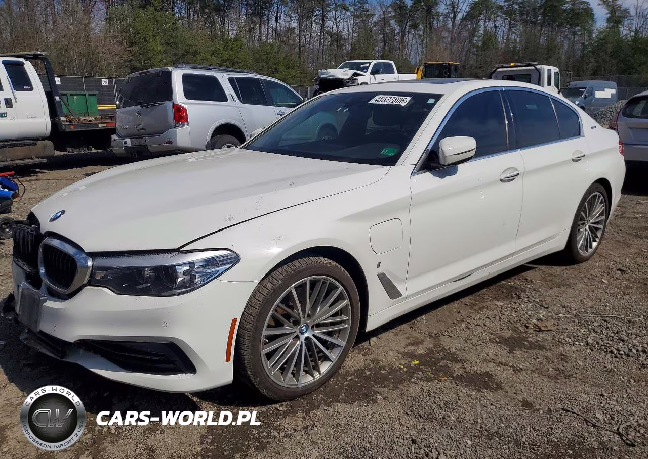 2018 BMW 530Xe