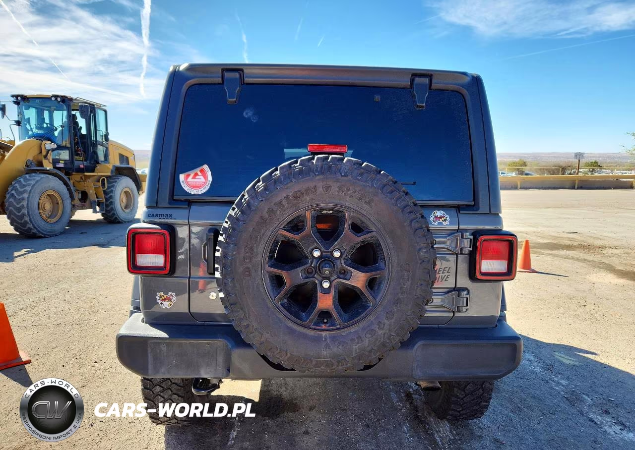2020 Jeep Wrangler Unlimited Sport VIN:1C4HJXDG5LW169013 - 6