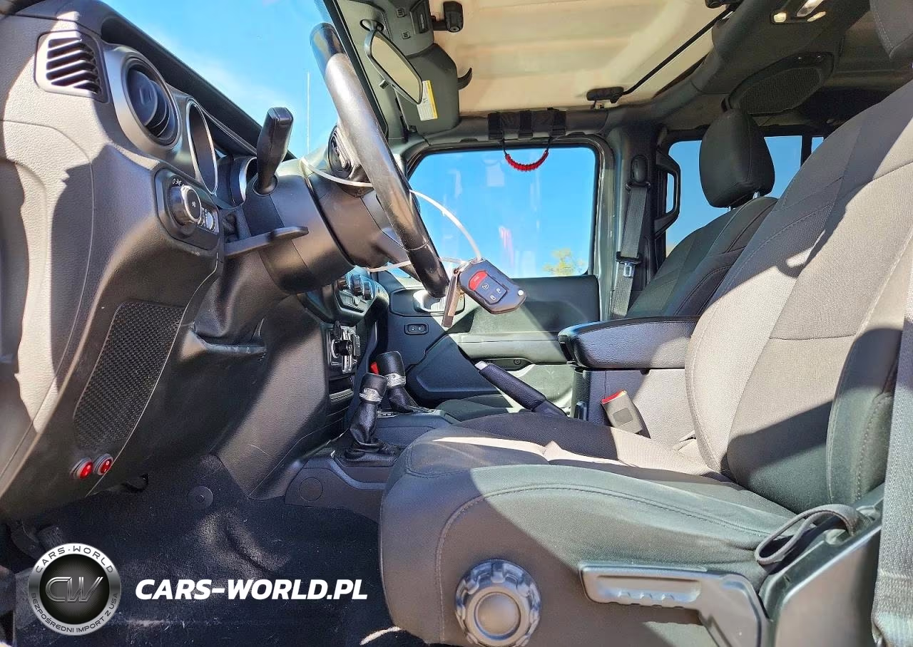 2020 Jeep Wrangler Unlimited Sport VIN:1C4HJXDG5LW169013 - 7