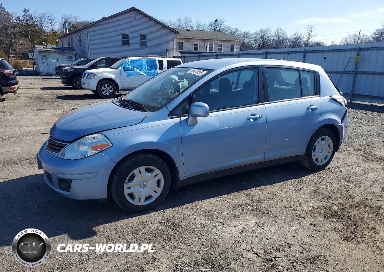 2011 Nissan Versa 1.8 S