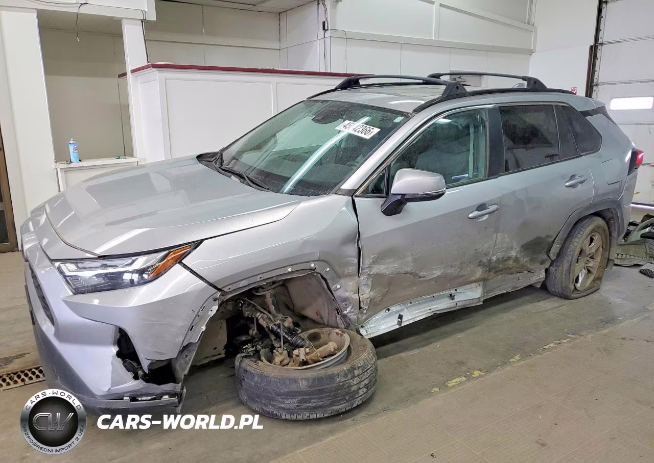 2022 Toyota Rav4 Xle VIN:2T3P1RFV8NC262128 - 1