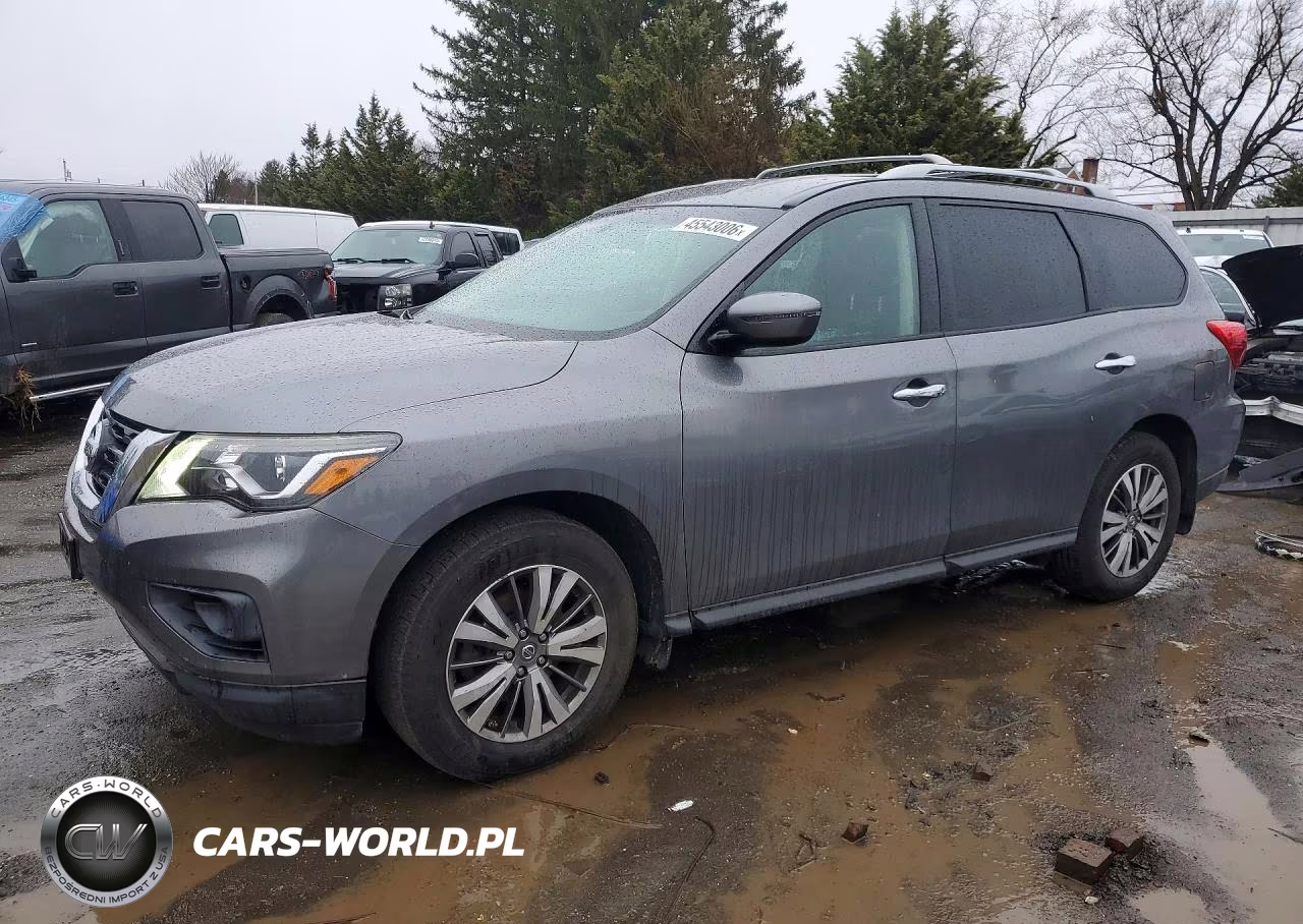 2018 Nissan Pathfinder S