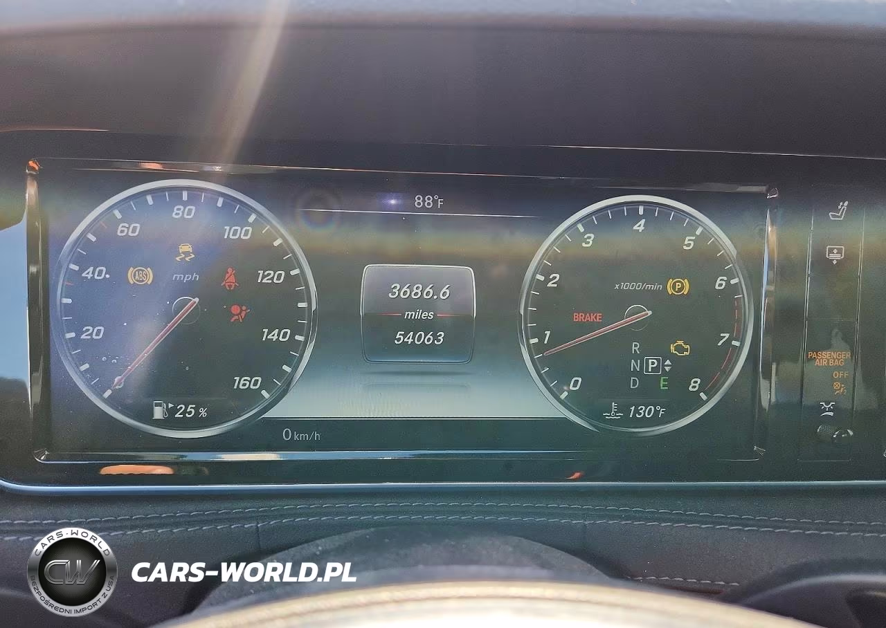 2017 Mercedes-Benz S 550 VIN:WDDUG8CB7HA295036 - 9