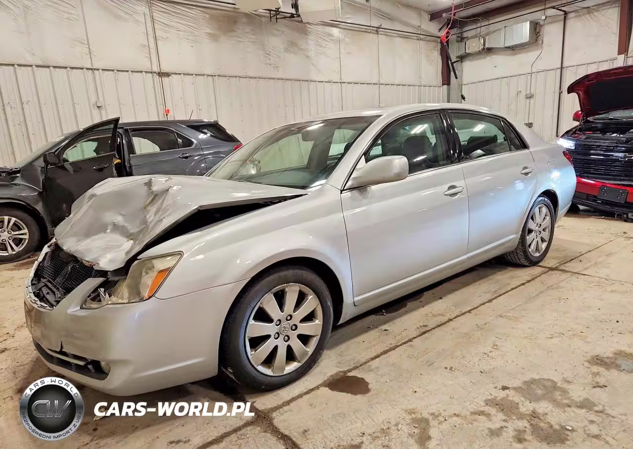 2005 Toyota Avalon Xls