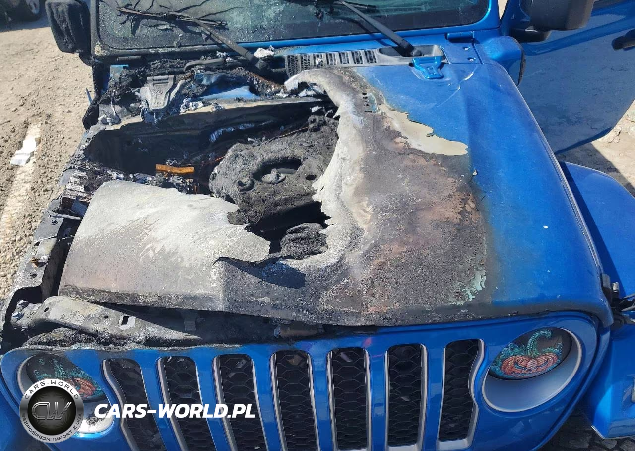 2023 Jeep Wrangler Sahara 4Xe VIN:1C4JJXP63PW513335 - 11