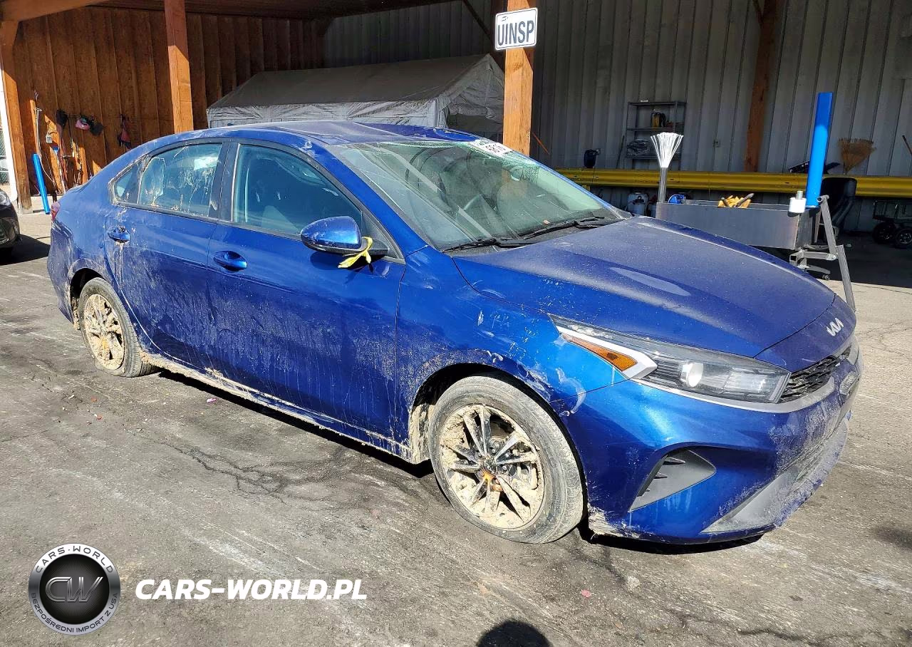 2024 Kia Forte Lxs VIN:3KPF24AD1RE730548 - 4