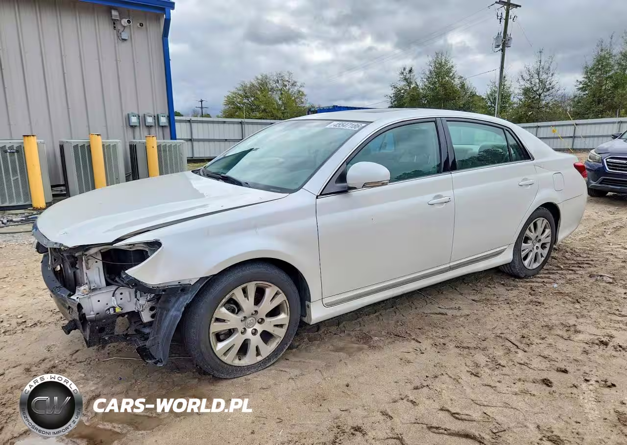 2011 Toyota Avalon Base