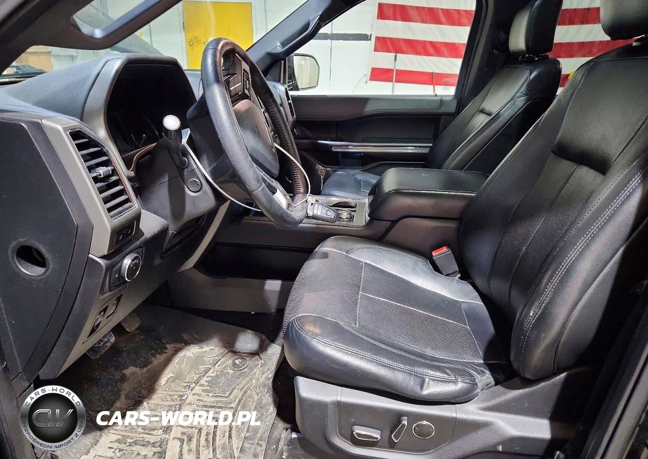 2018 Ford Expedition Xlt VIN:1FMJU1JTXJEA42702 - 7