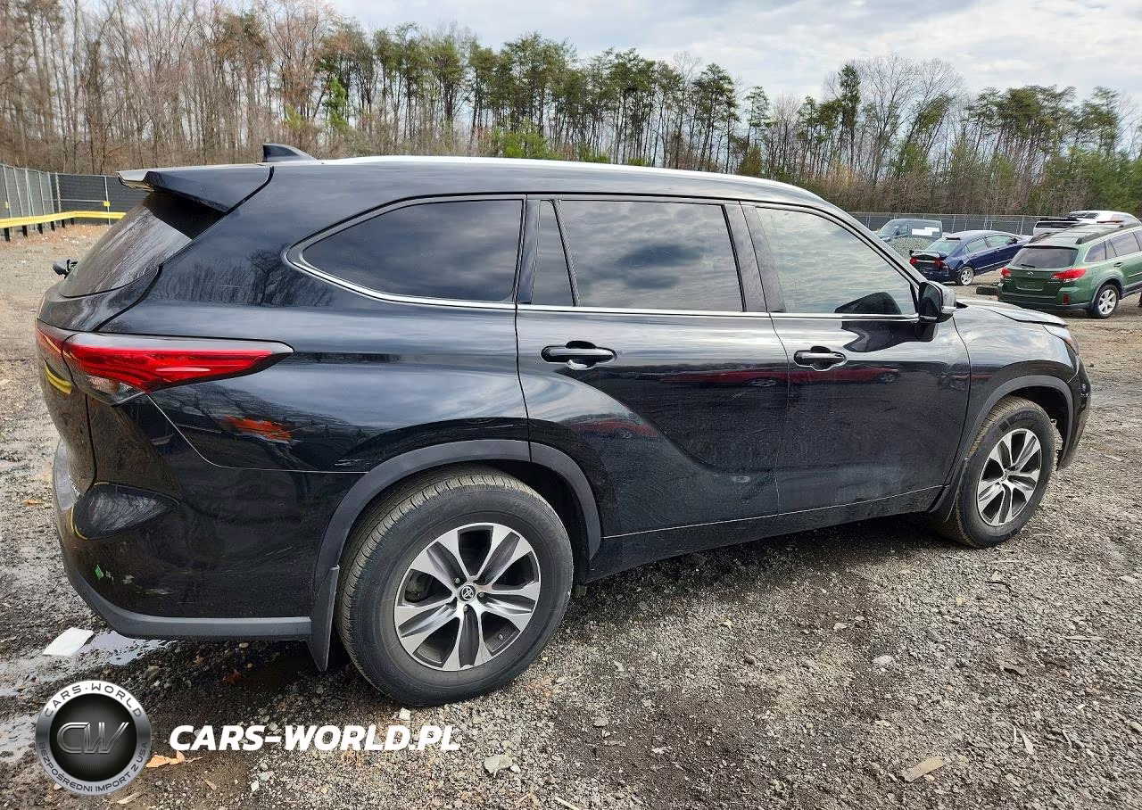 2020 Toyota Highlander Xle VIN:5TDGZRBH3LS018750 - 3