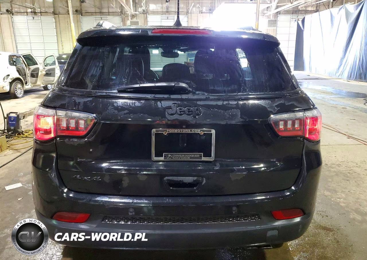 2018 Jeep Compass Latitude VIN:3C4NJDBB6JT433965 - 6