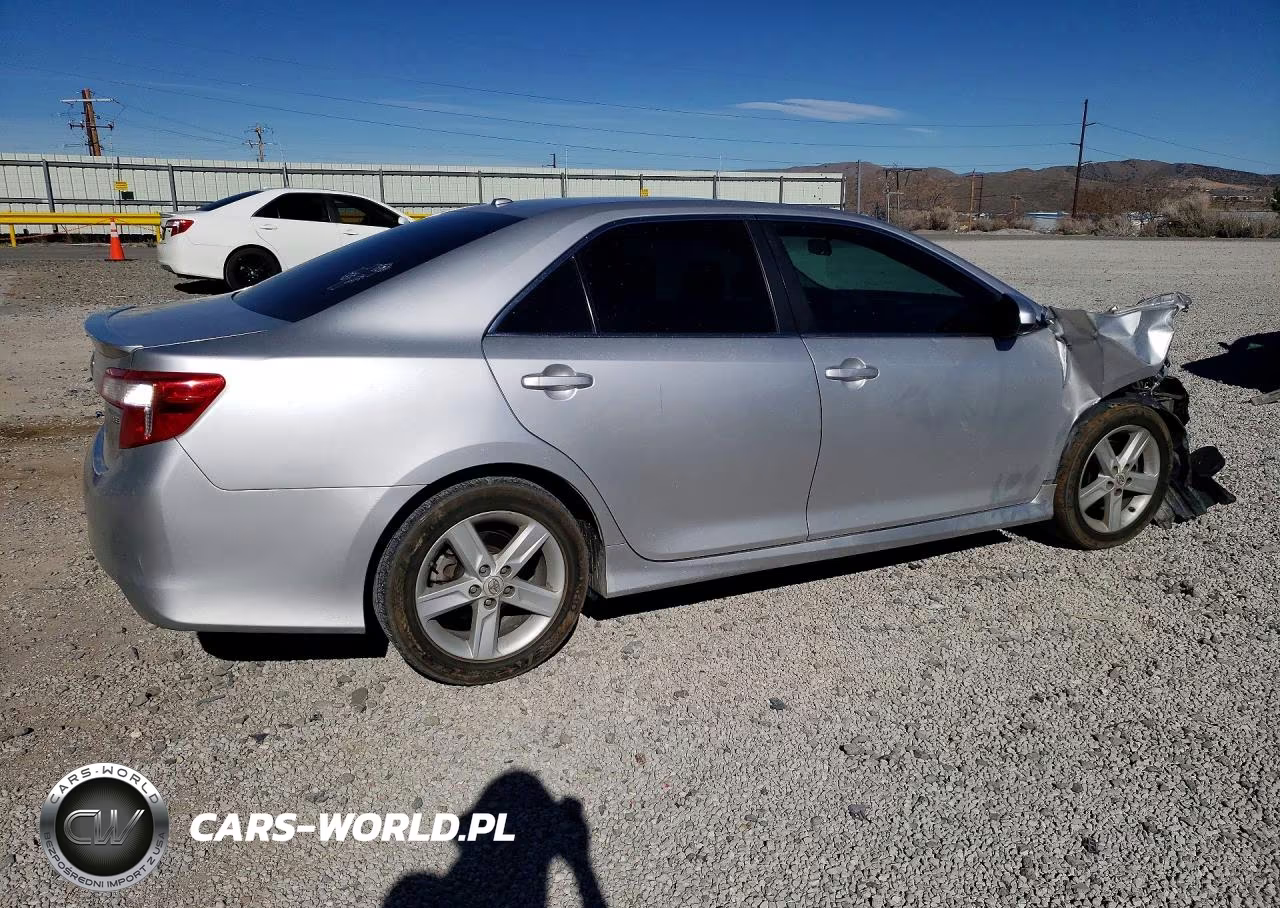 2012 Toyota Camry Se VIN:4T1BF1FK1CU065079 - 3