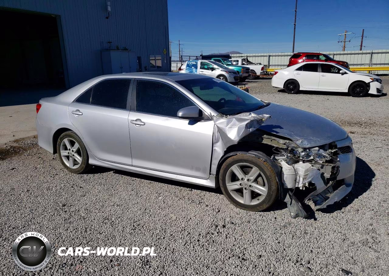 2012 Toyota Camry Se VIN:4T1BF1FK1CU065079 - 4